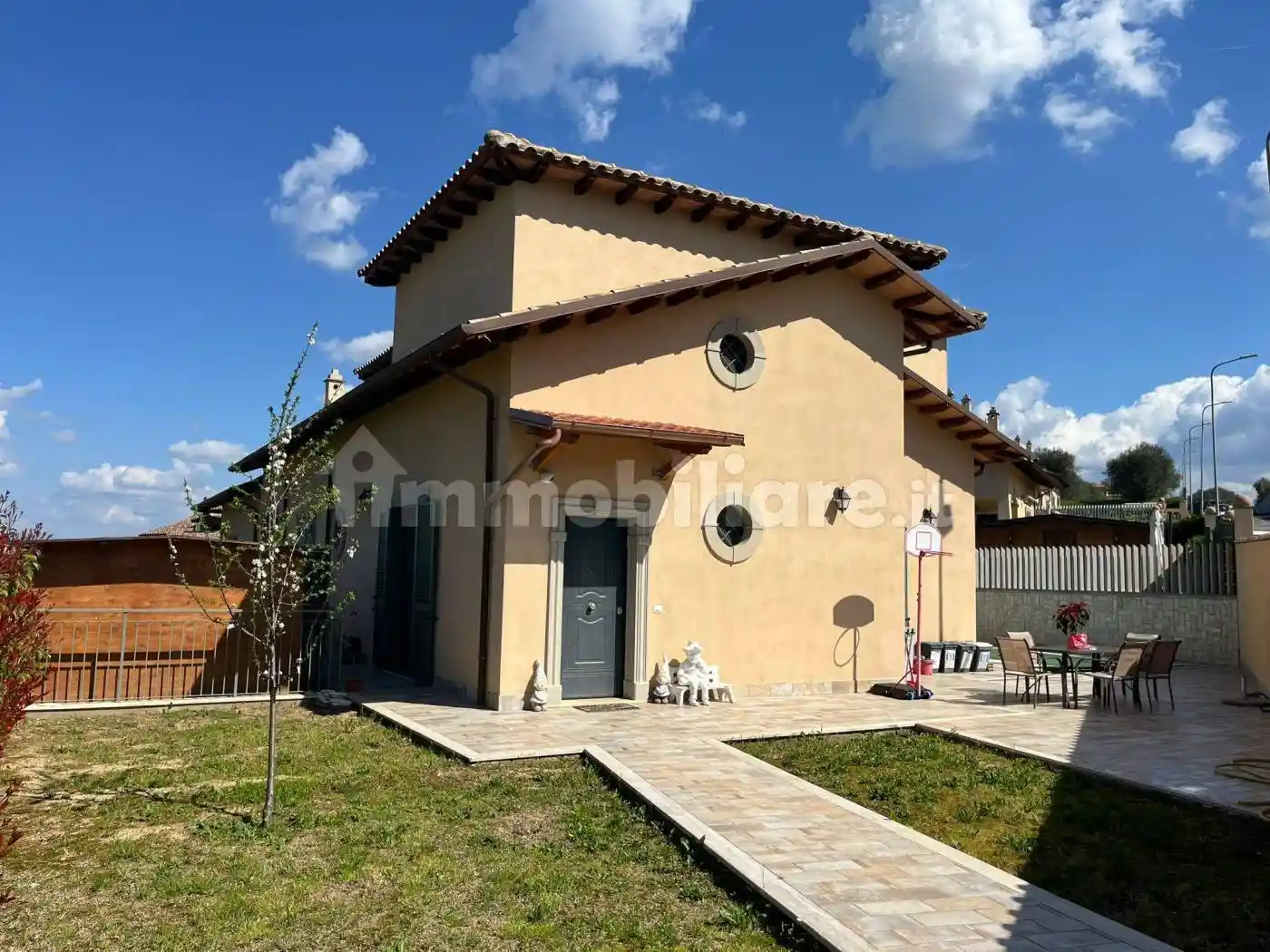 Villa in vendita a Mentana