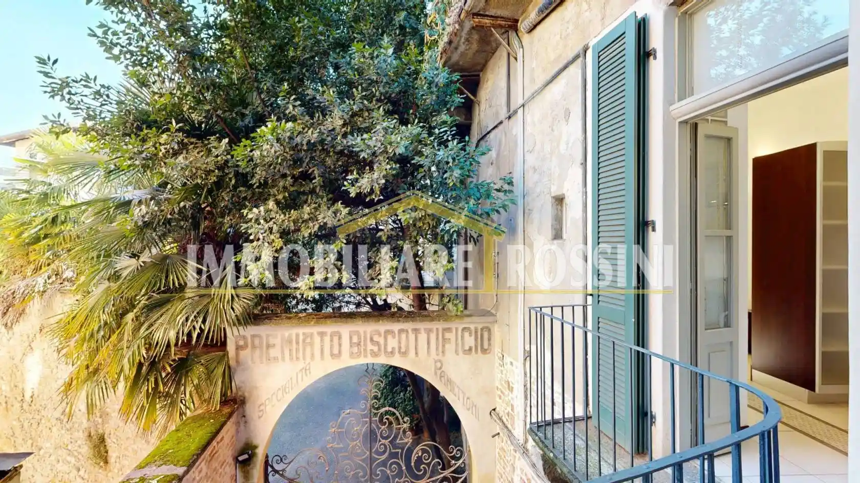 Appartamento in vendita a Varese