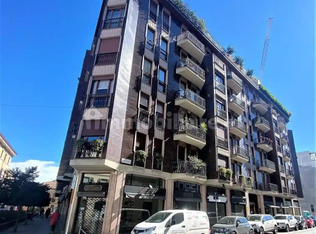 Appartamento in affitto a Monza