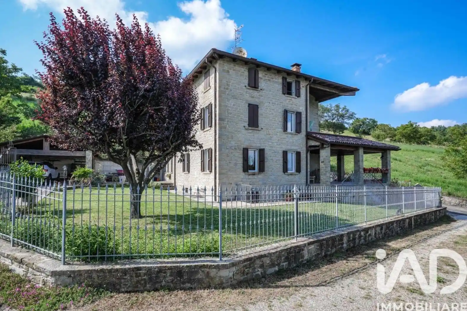 Villa in vendita a Tizzano Val Parma