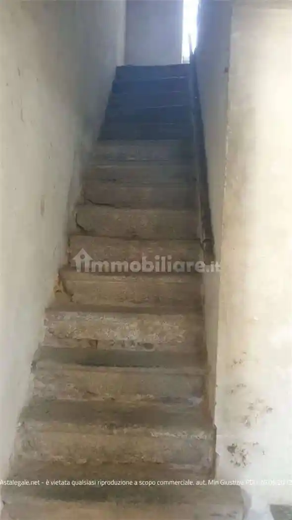 Appartamento in vendita a Besana in Brianza