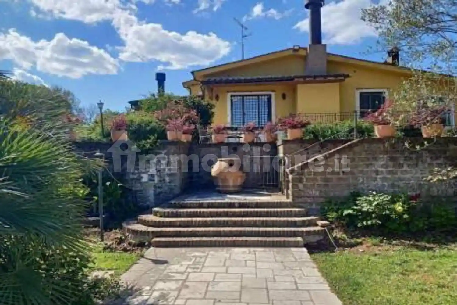 Villa in vendita a Sutri