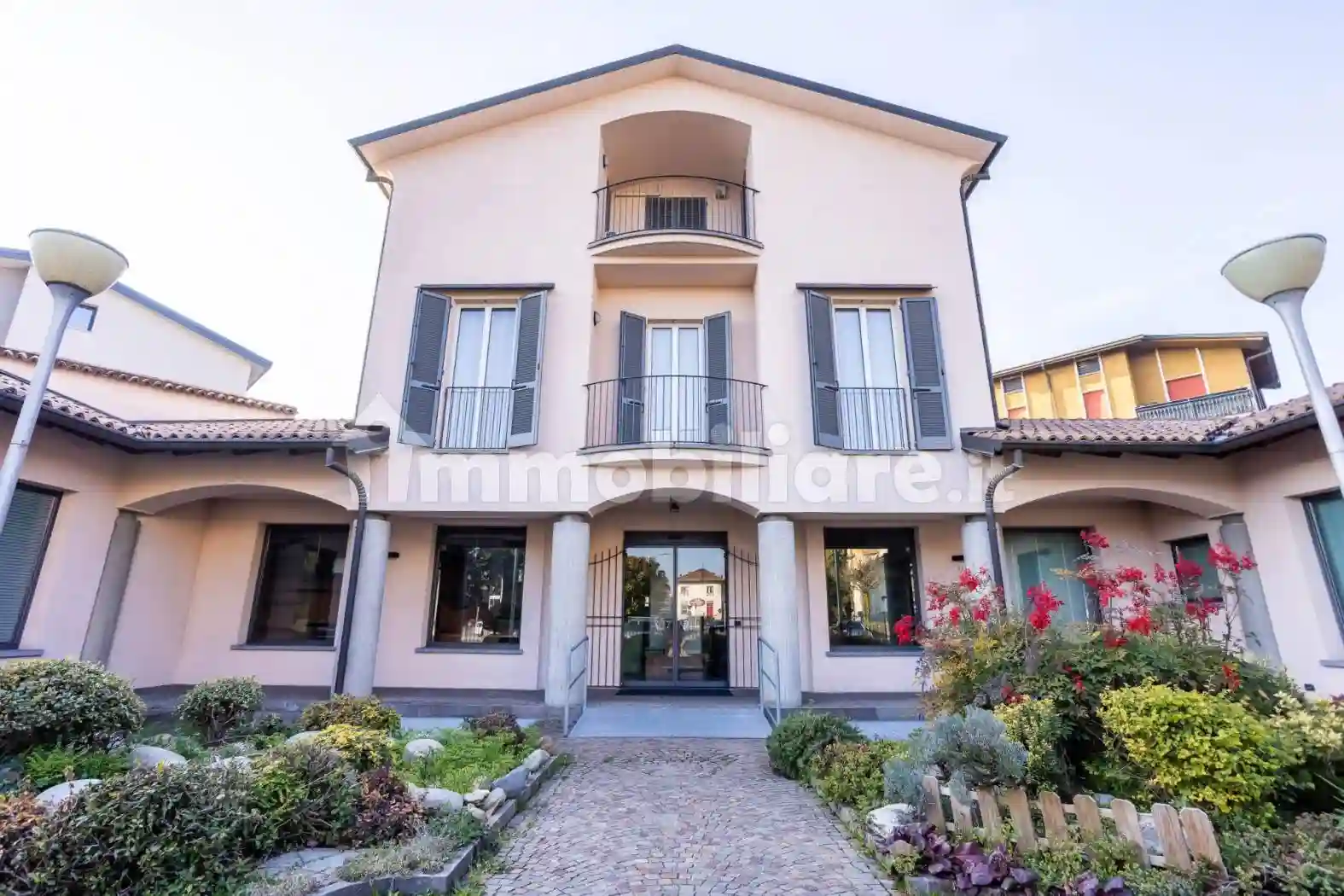 Palazzo - Edificio - foto 2