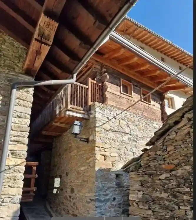 Appartamento in vendita a Champorcher