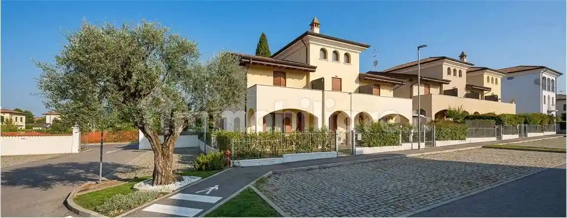 Villetta a schiera in vendita a Calcinato