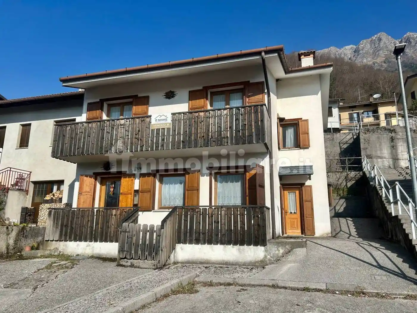 Villa in vendita a Lusevera