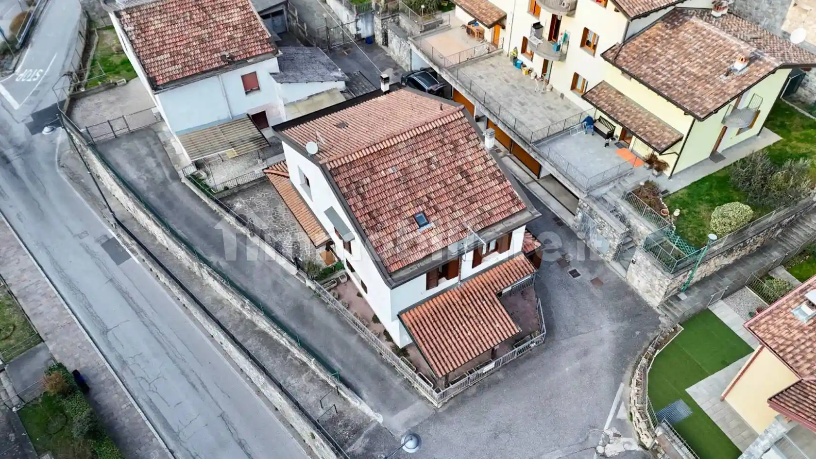 Villa in vendita a Angolo Terme