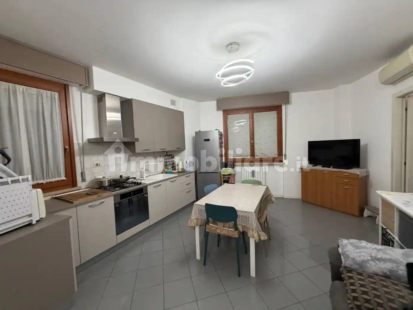 Appartamento in vendita a Jesi