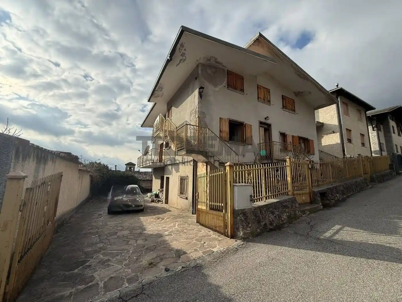 Casa indipendente in vendita a Fino del Monte