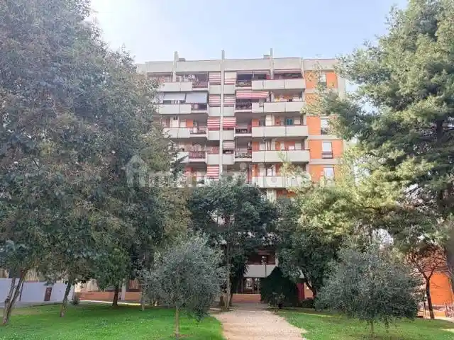 Appartamento in vendita a Pomezia