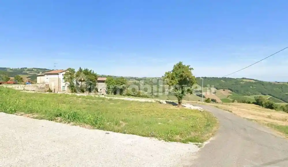 Rustico - Casale in vendita a Lugagnano Val d'Arda