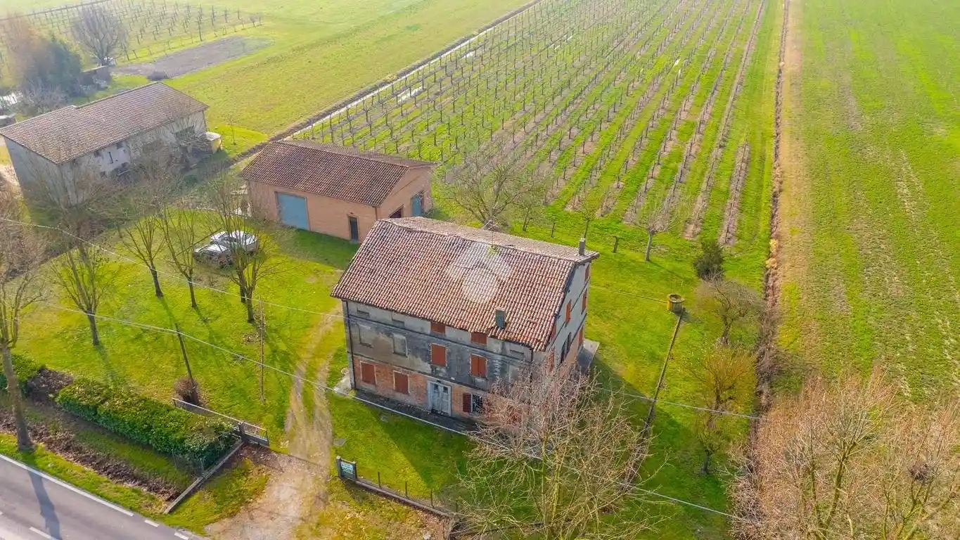 Rustico - Casale in vendita a Soliera