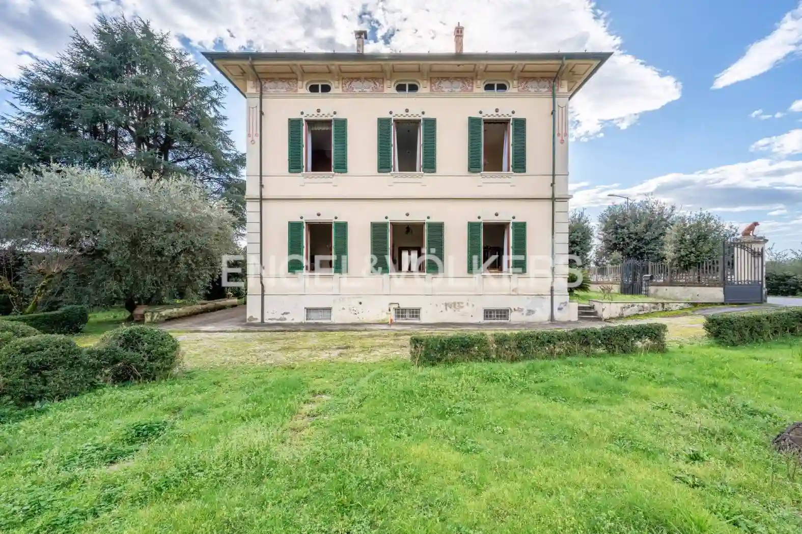 Villa - foto 2