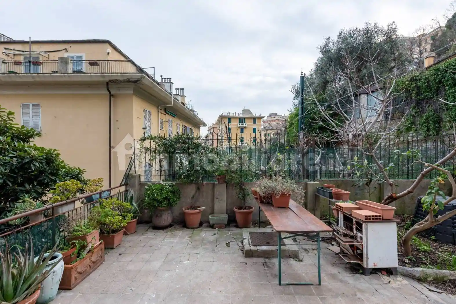 Appartamento in vendita a Genova