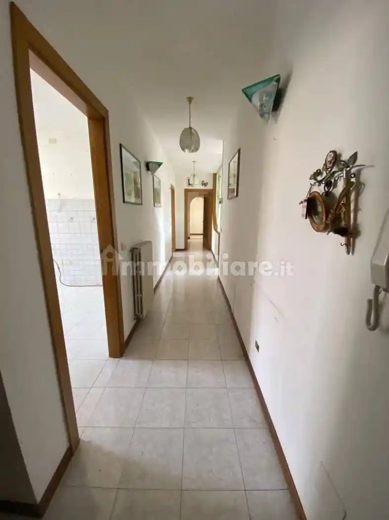 Appartamento in vendita a Massa