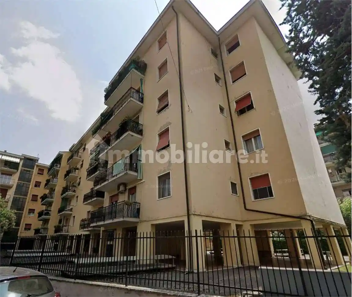 Appartamento in vendita a Verona