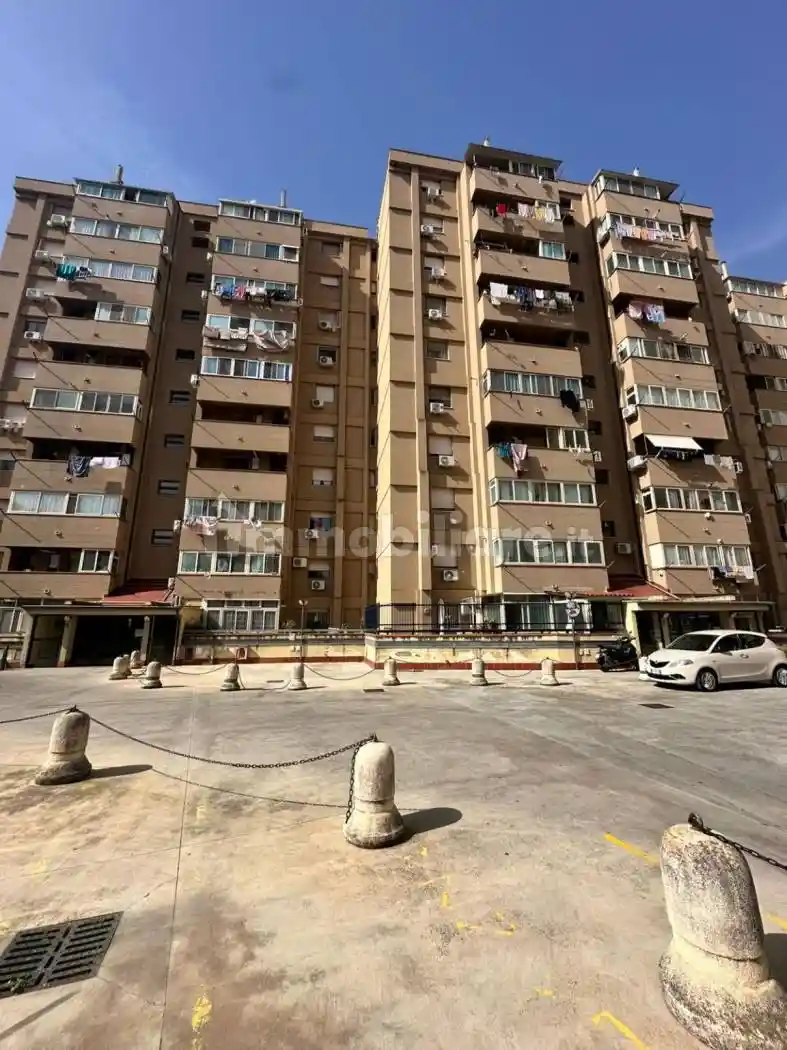 Appartamento in vendita a Palermo