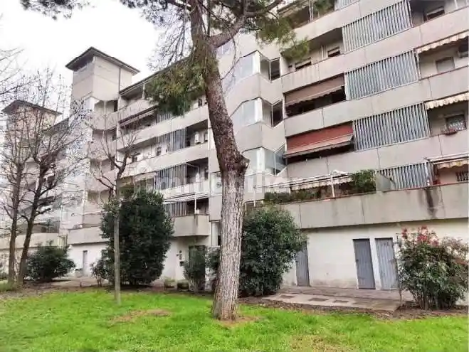 Appartamento in vendita a Campi Bisenzio