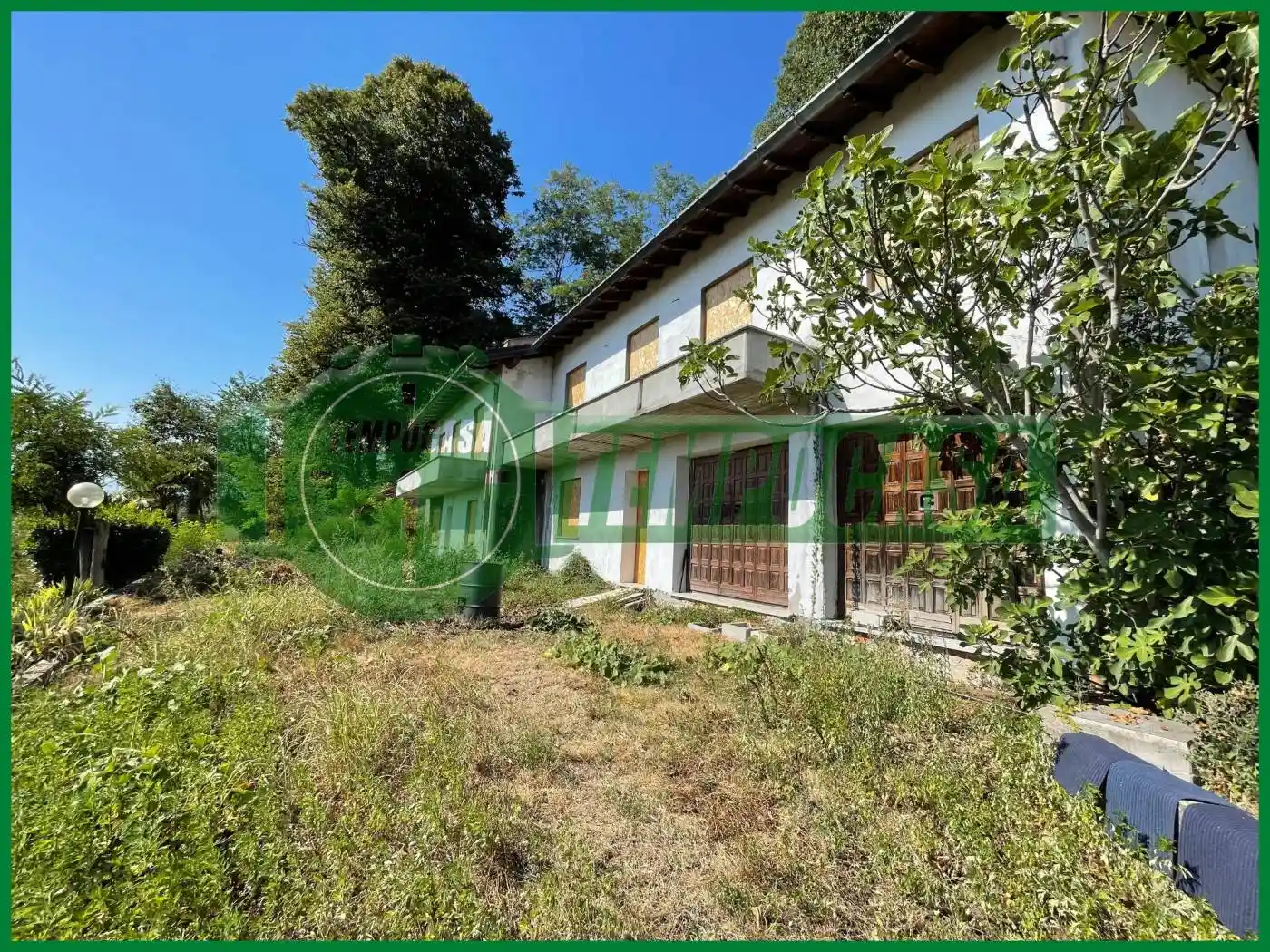 Villa in vendita a Sangiano