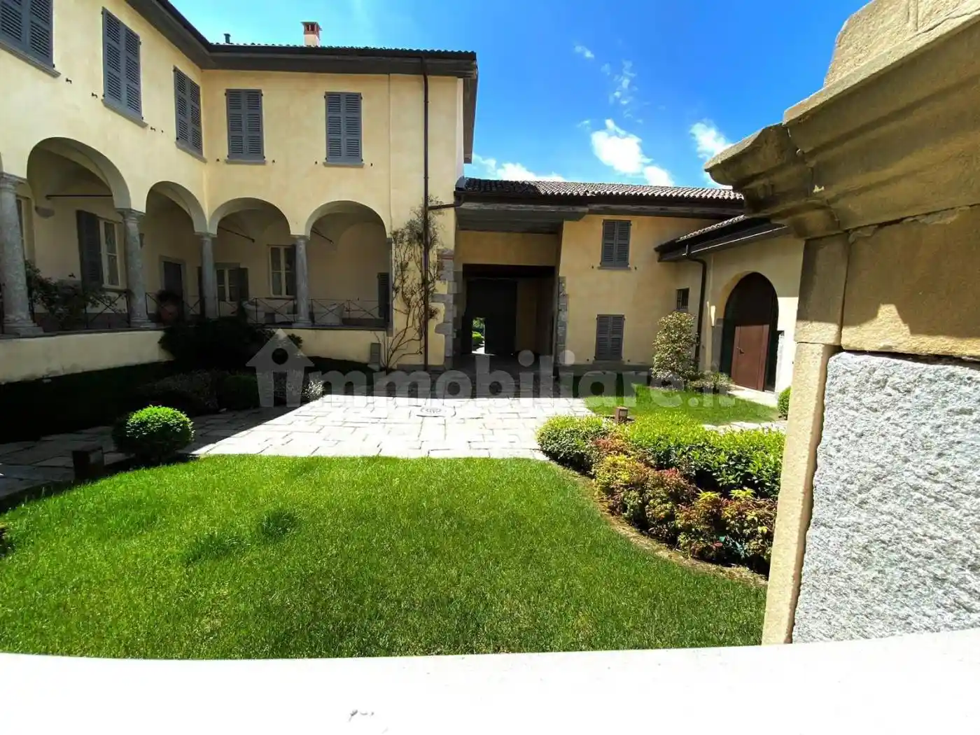 Appartamento in affitto a Casatenovo