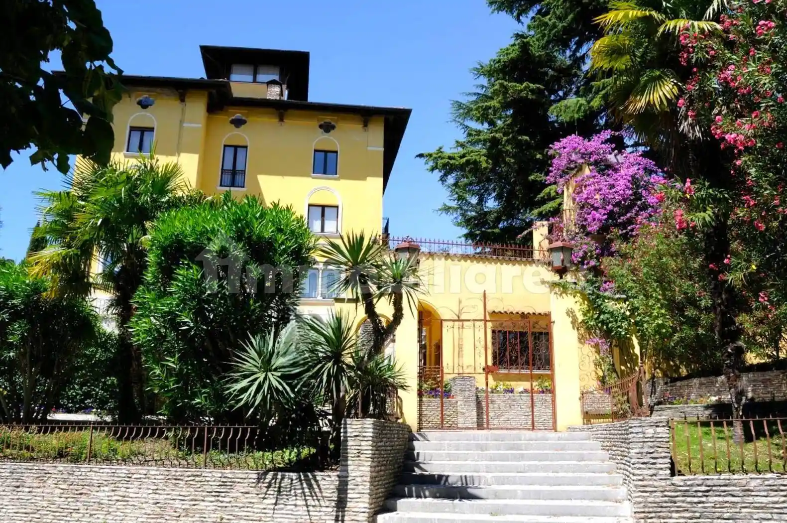 Appartamento in vendita a Sirmione