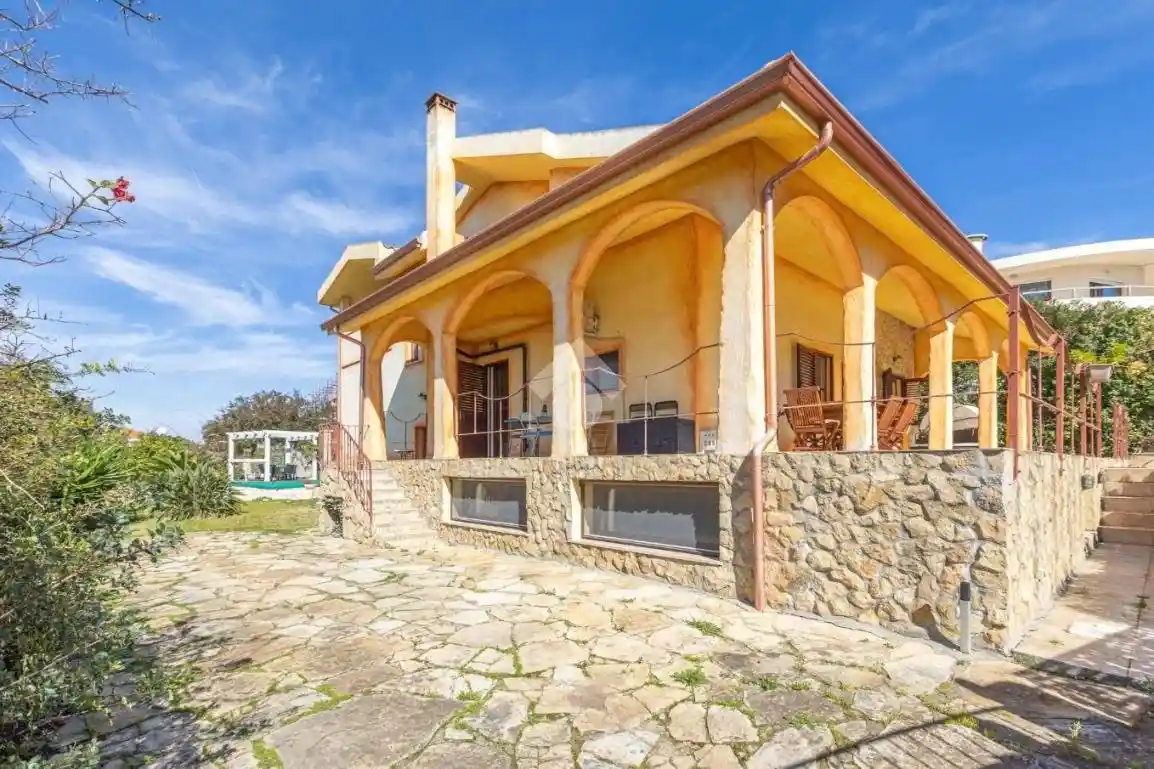 Villa in vendita a Quartu Sant'Elena