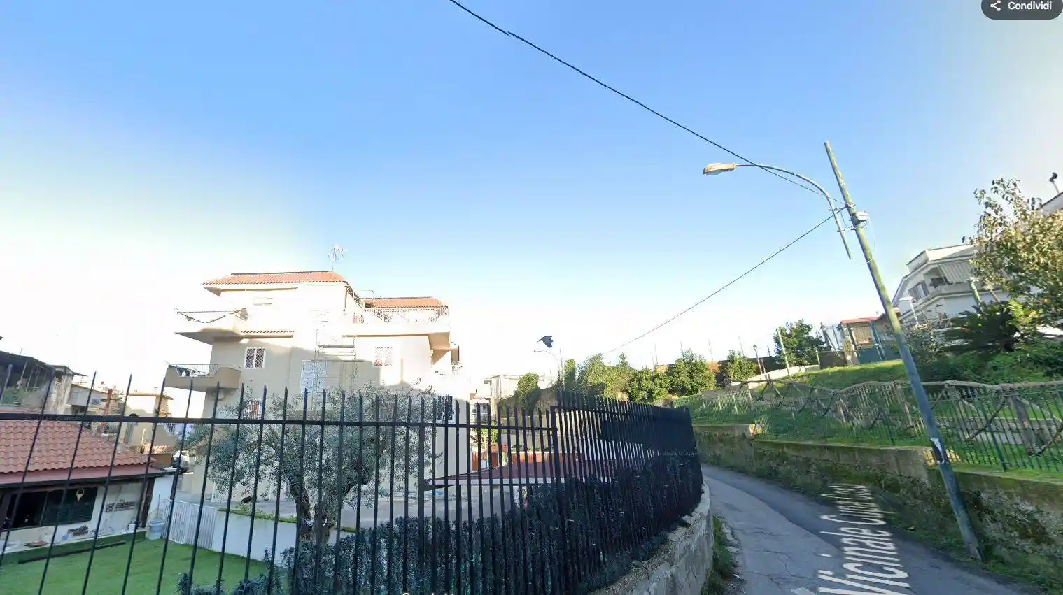 Appartamento in vendita a Napoli