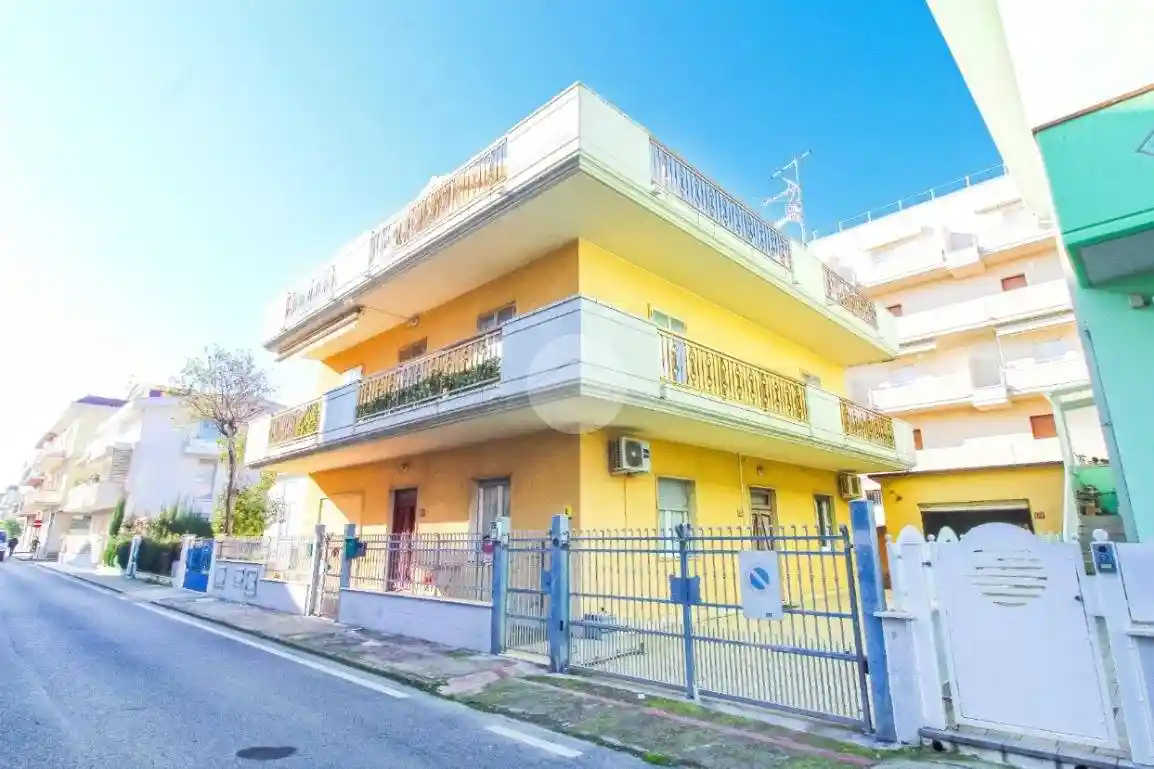 Appartamento in vendita a Alba Adriatica