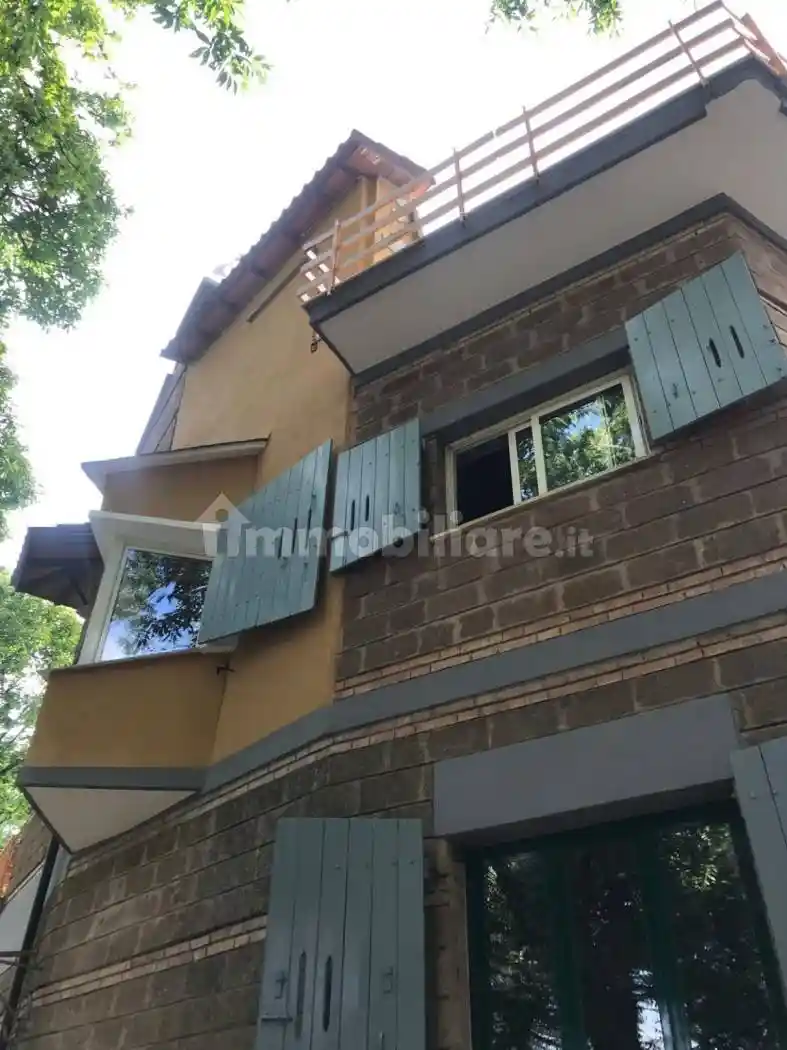 Villa in vendita a Ariccia