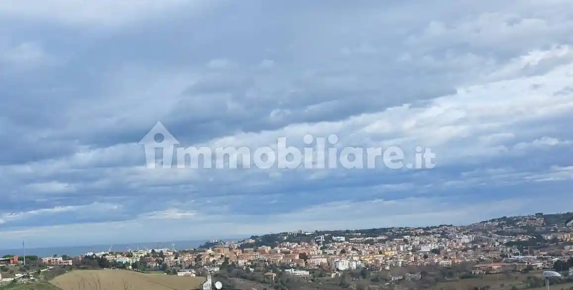 Appartamento in vendita a Ancona