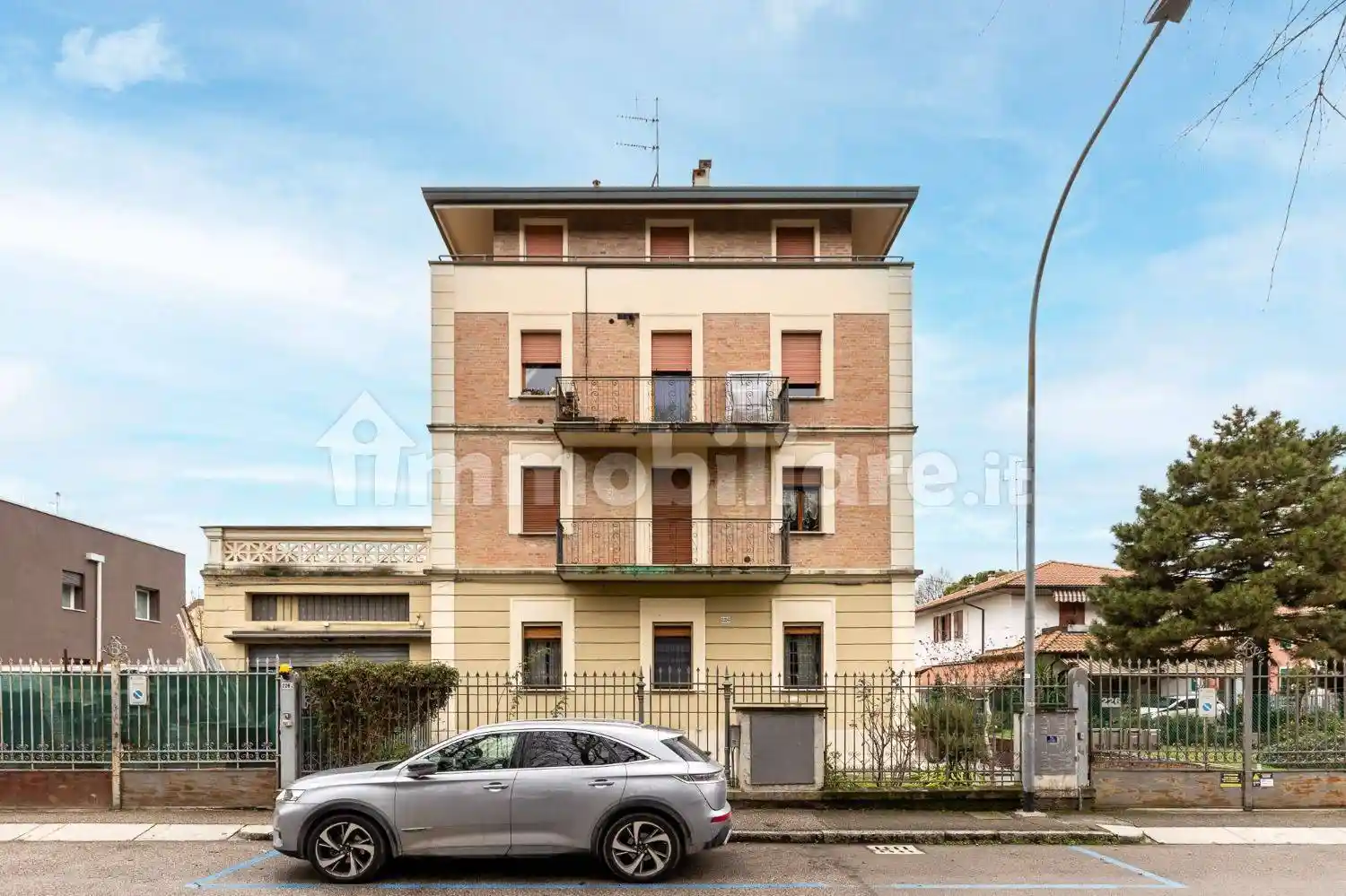 Appartamento in vendita a Bologna