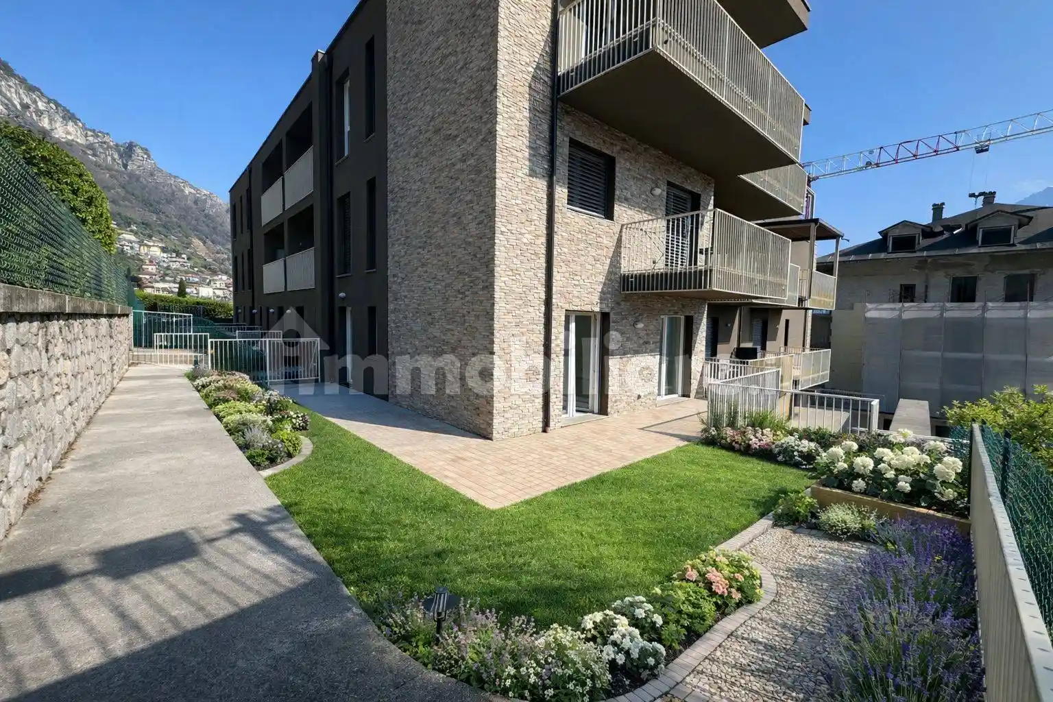 Appartamento in vendita a Musso