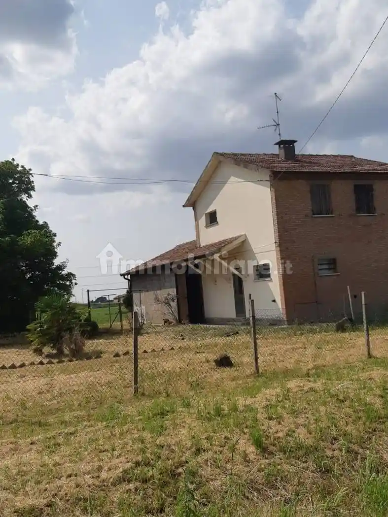 Villa in vendita a Ostellato