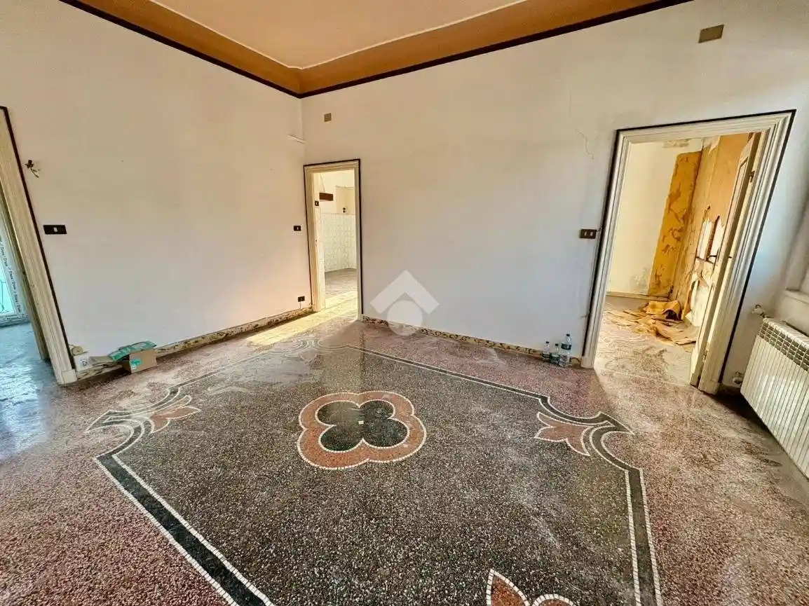 Appartamento in vendita a Genova