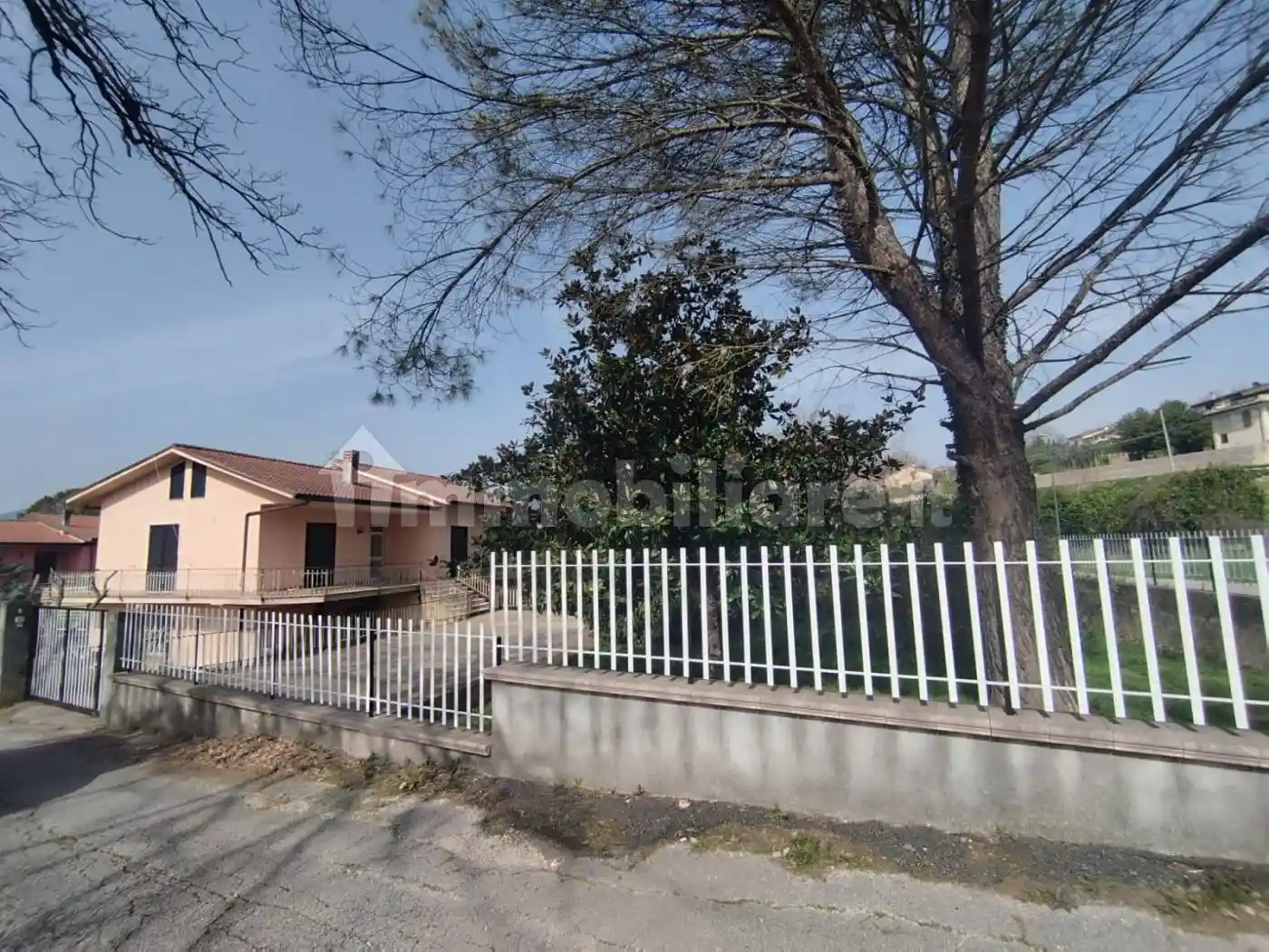 Villa in affitto a Cervaro