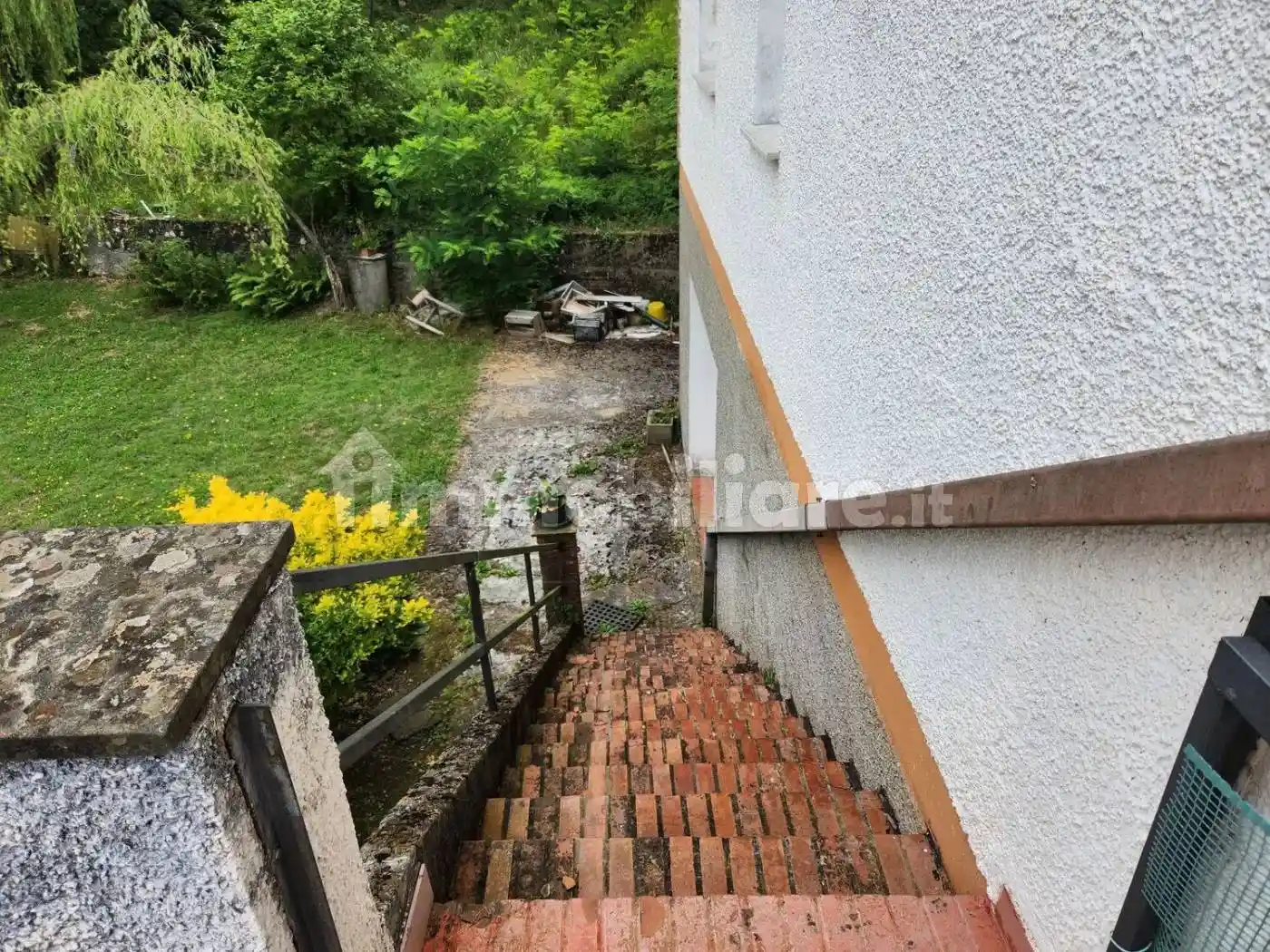 Villa in vendita a Varese Ligure