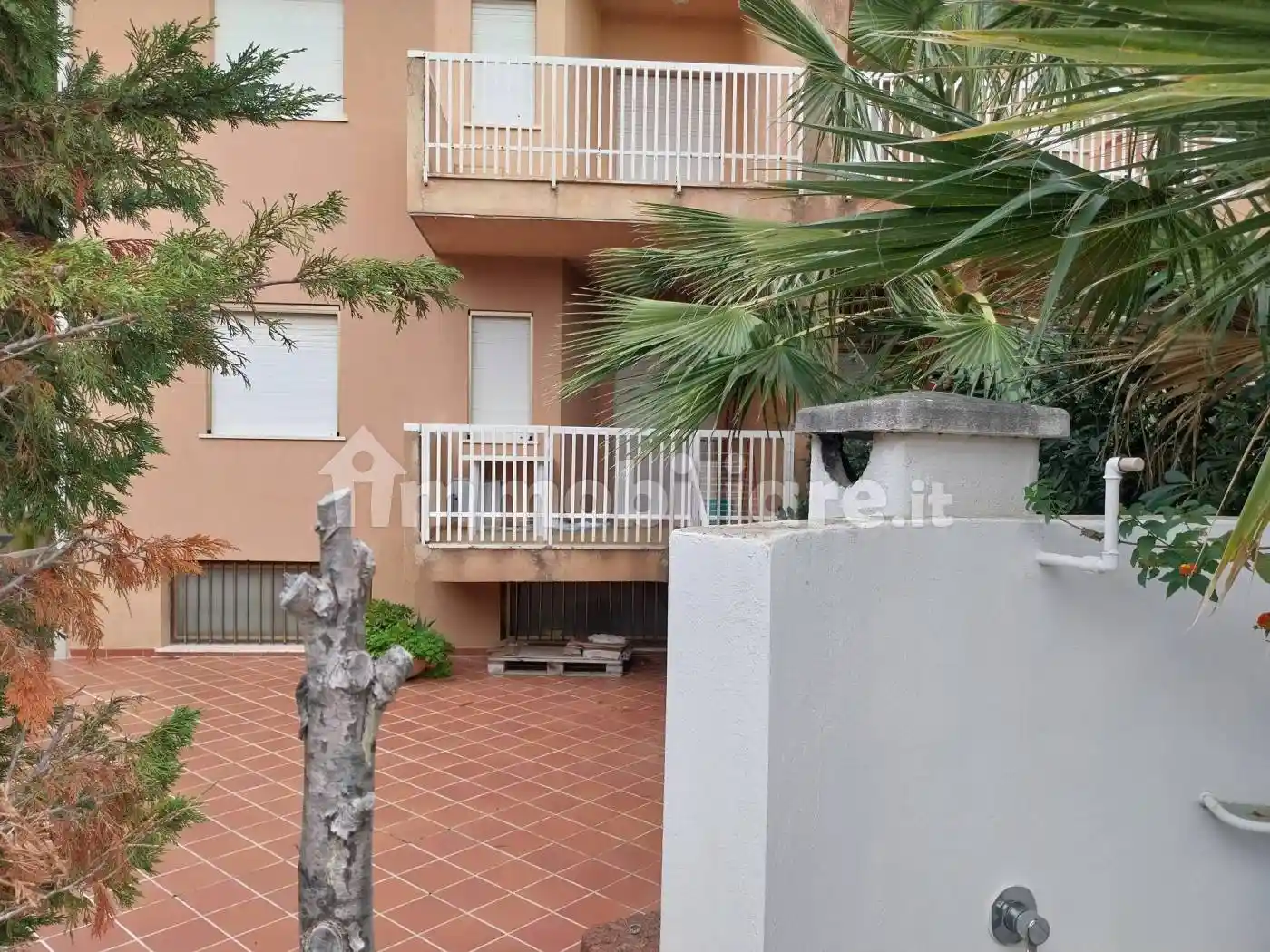 Appartamento in vendita a Falconara Albanese