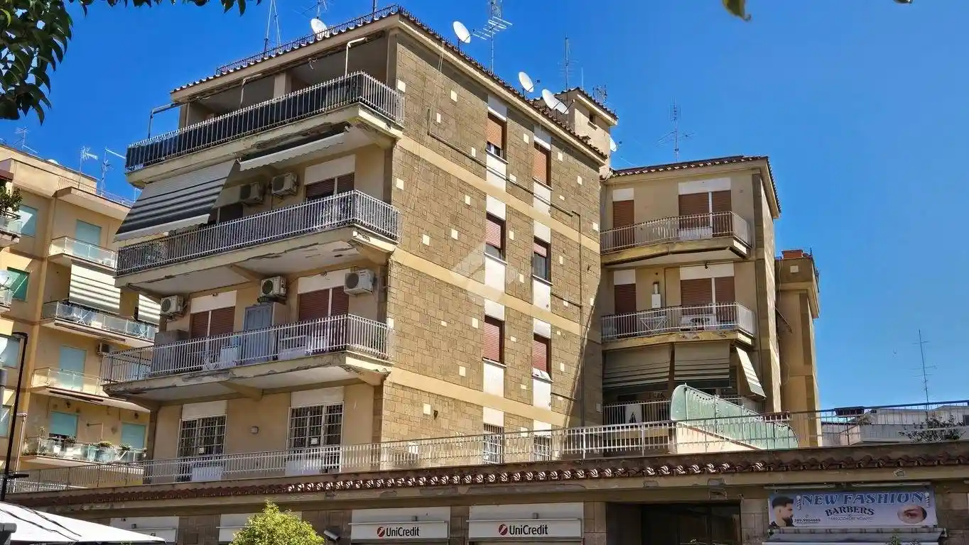 Appartamento in vendita a Pomezia