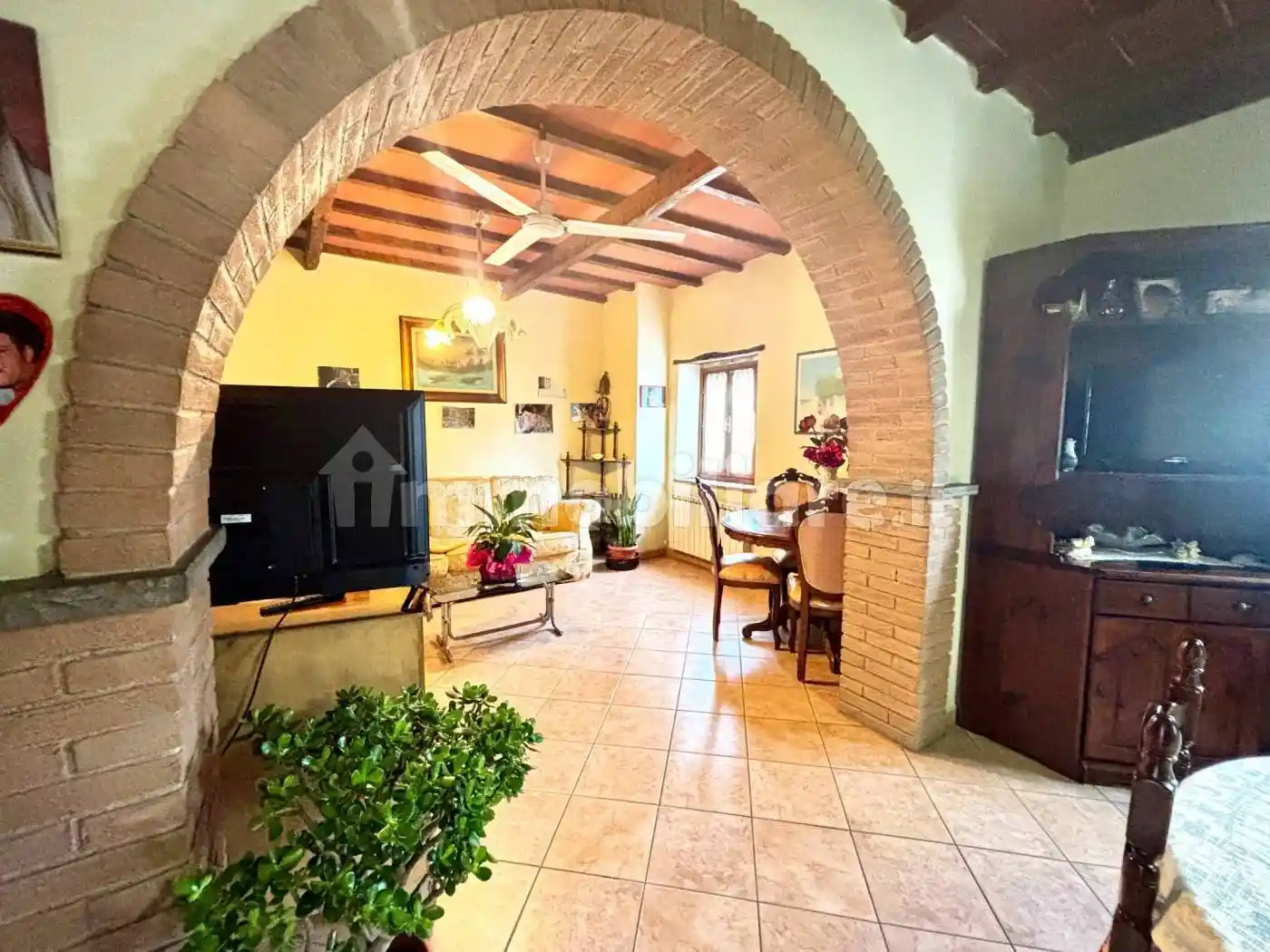 Appartamento in vendita a Cavriglia