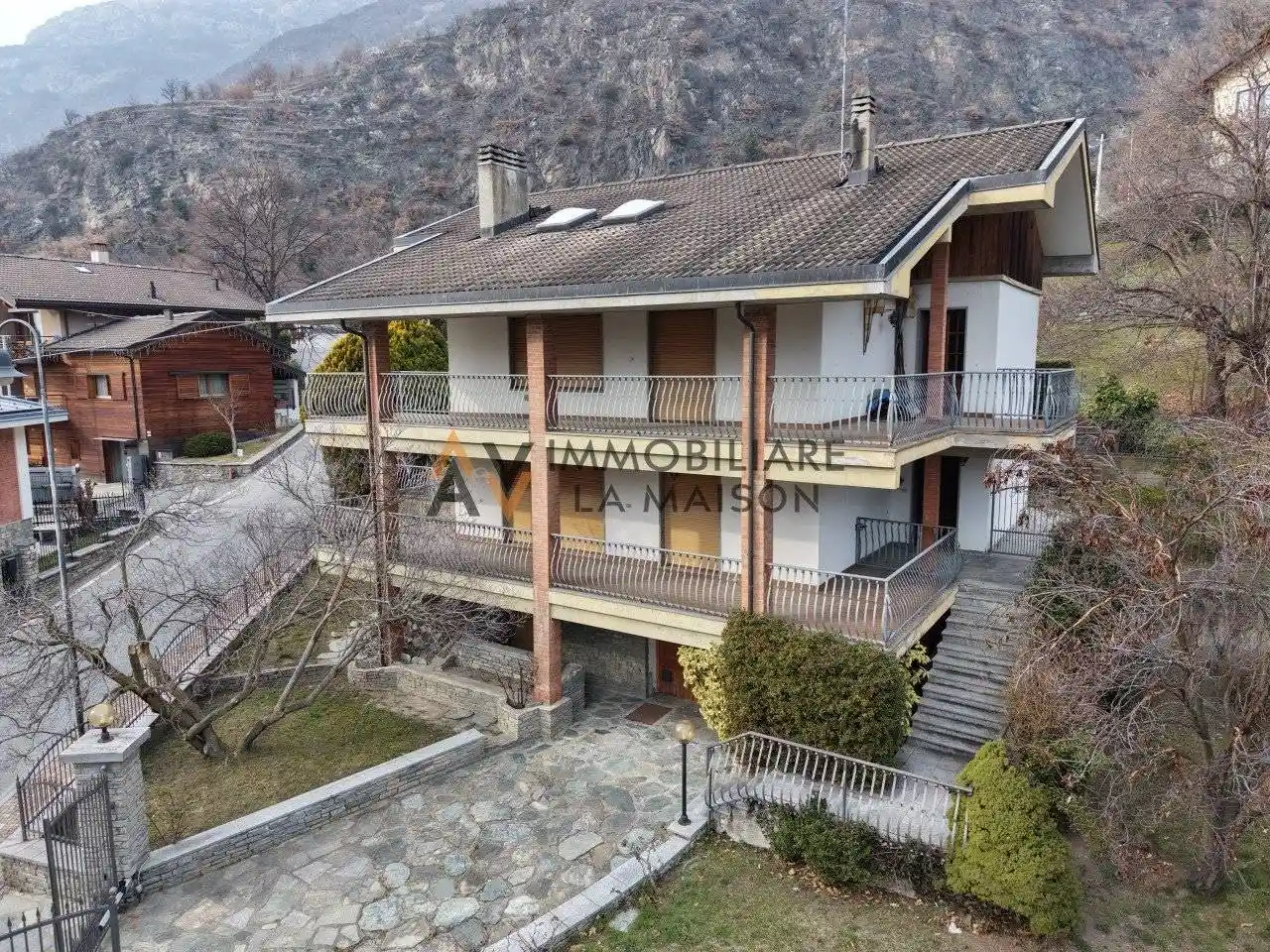 Villa in vendita a Saint-Vincent