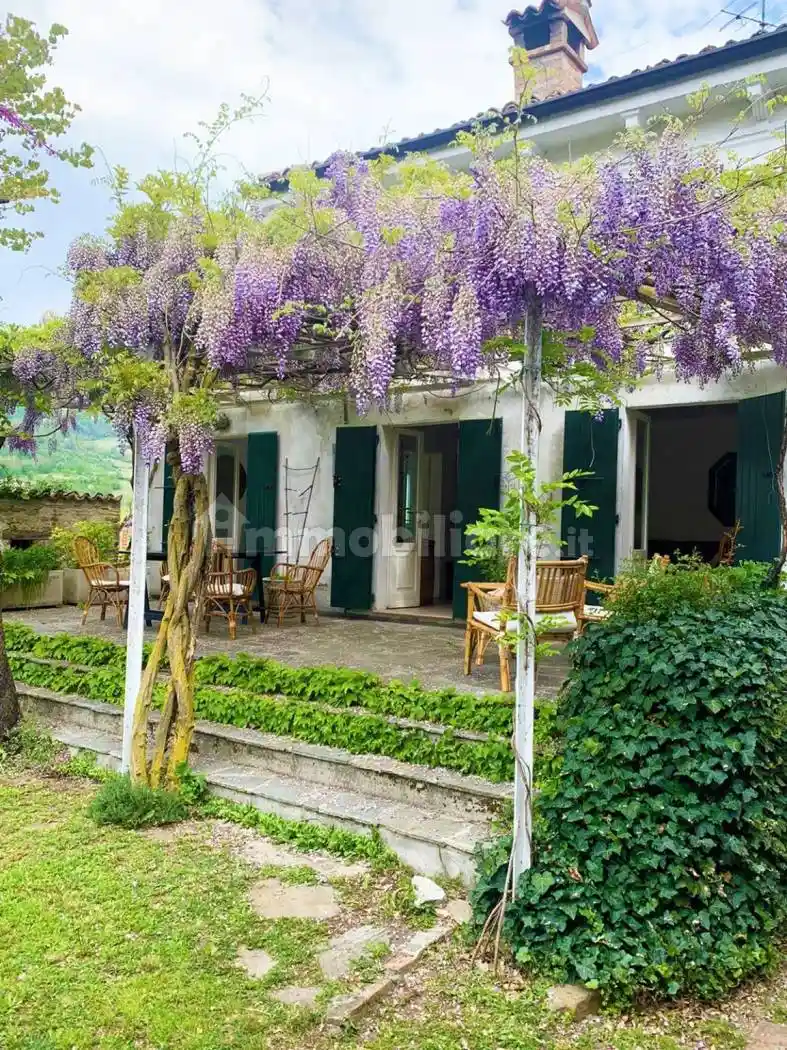 Rustico - Casale in vendita a Pianello Val Tidone