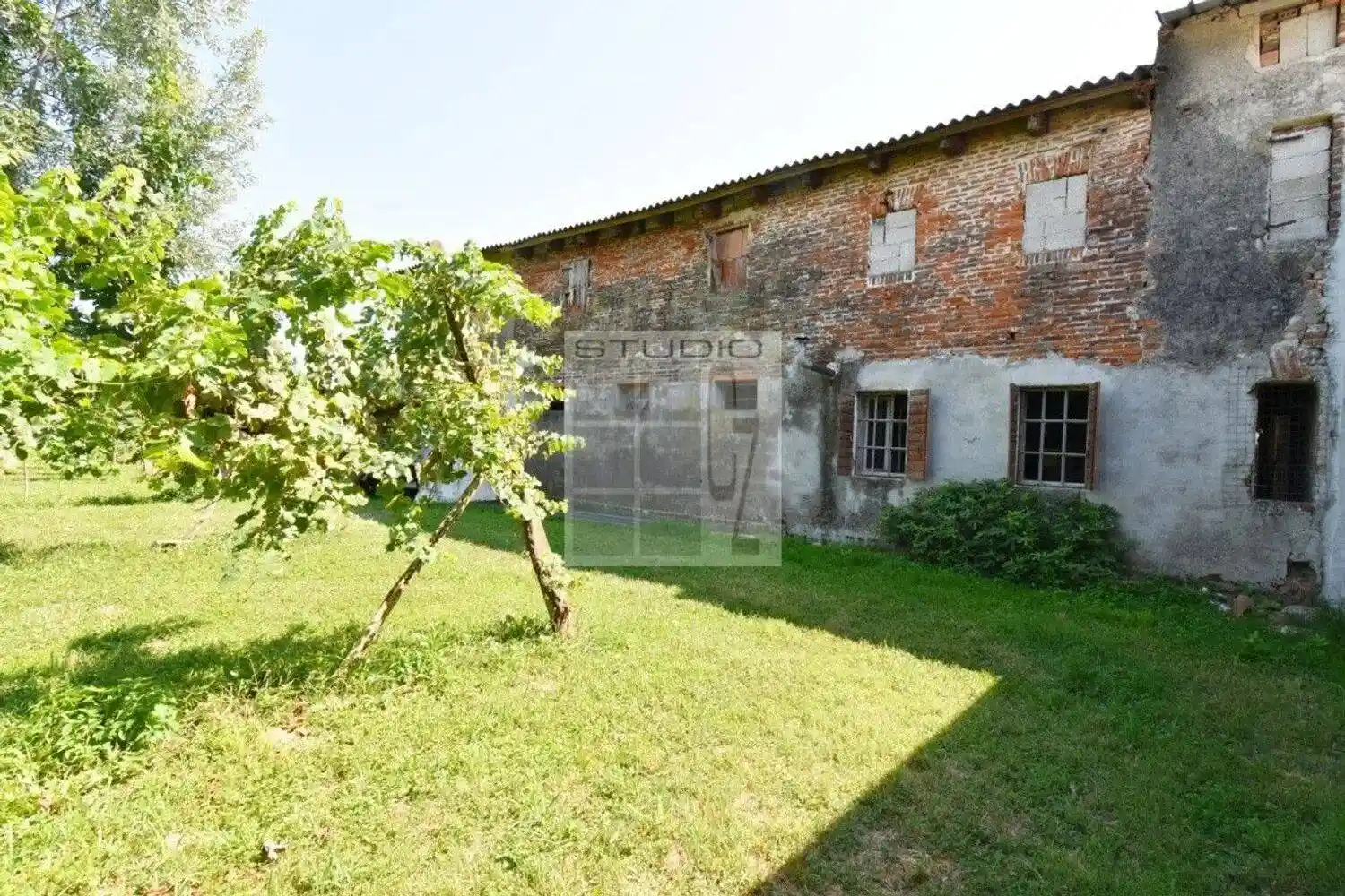 Rustico - Casale in vendita a Villa del Conte