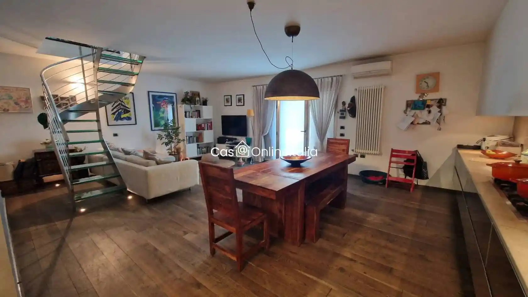 Casa indipendente in vendita a Prato