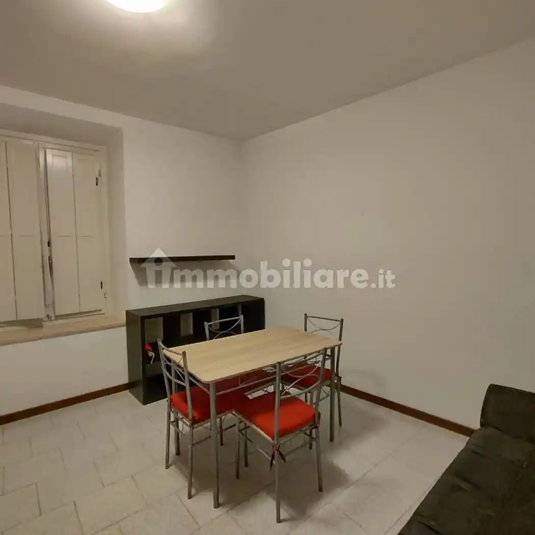 Appartamento in affitto a Pavia