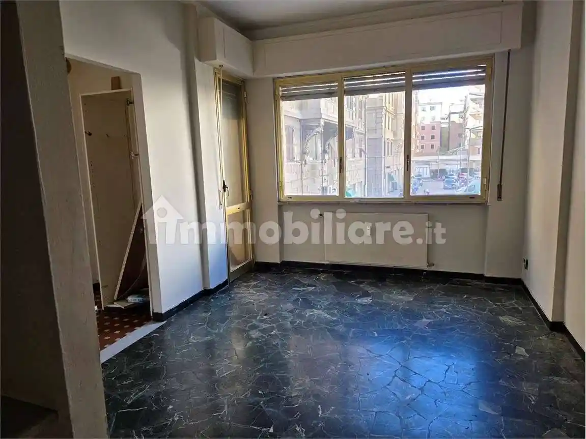 Appartamento in vendita a Genova