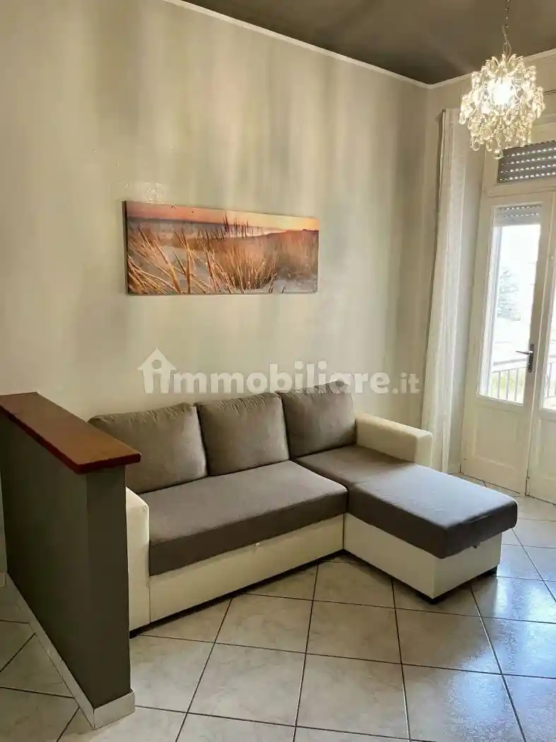 Appartamento in affitto a Valenza