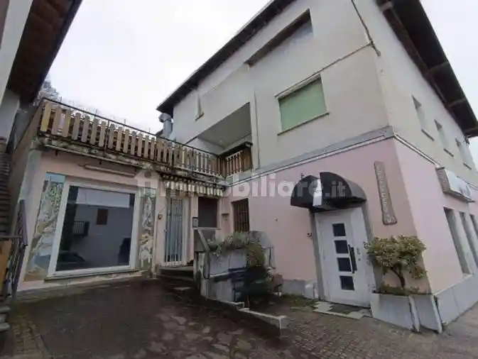 Appartamento in vendita a Lamon