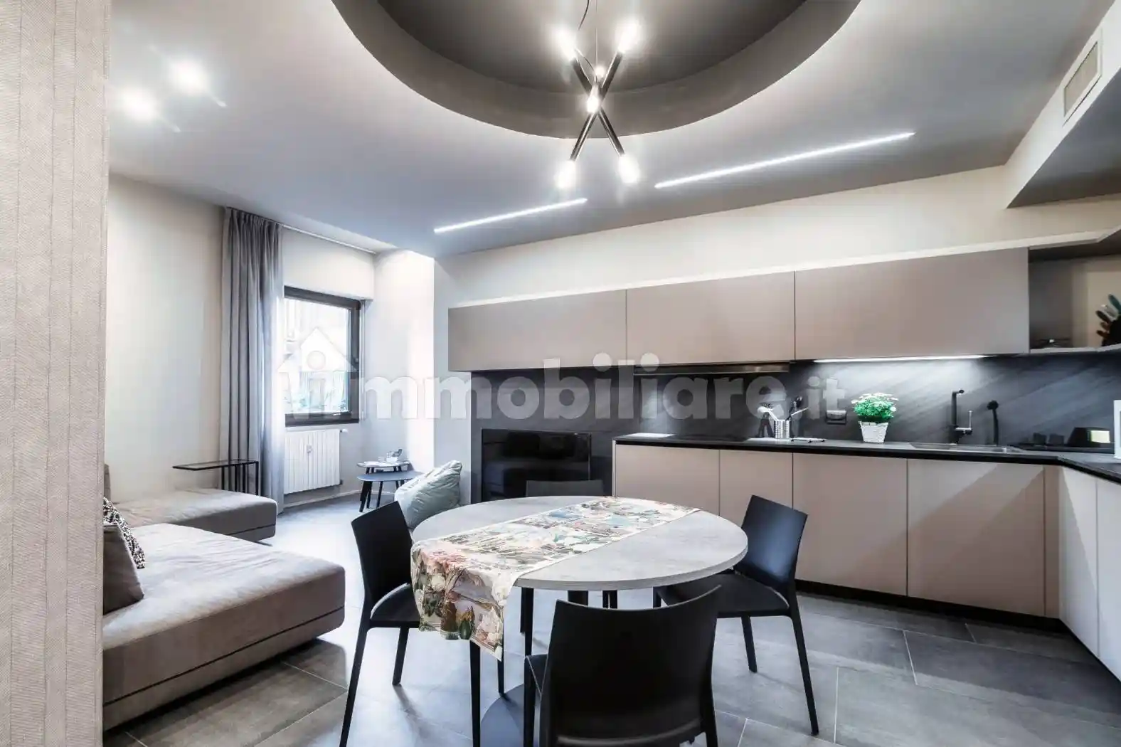 Appartamento in affitto a Como