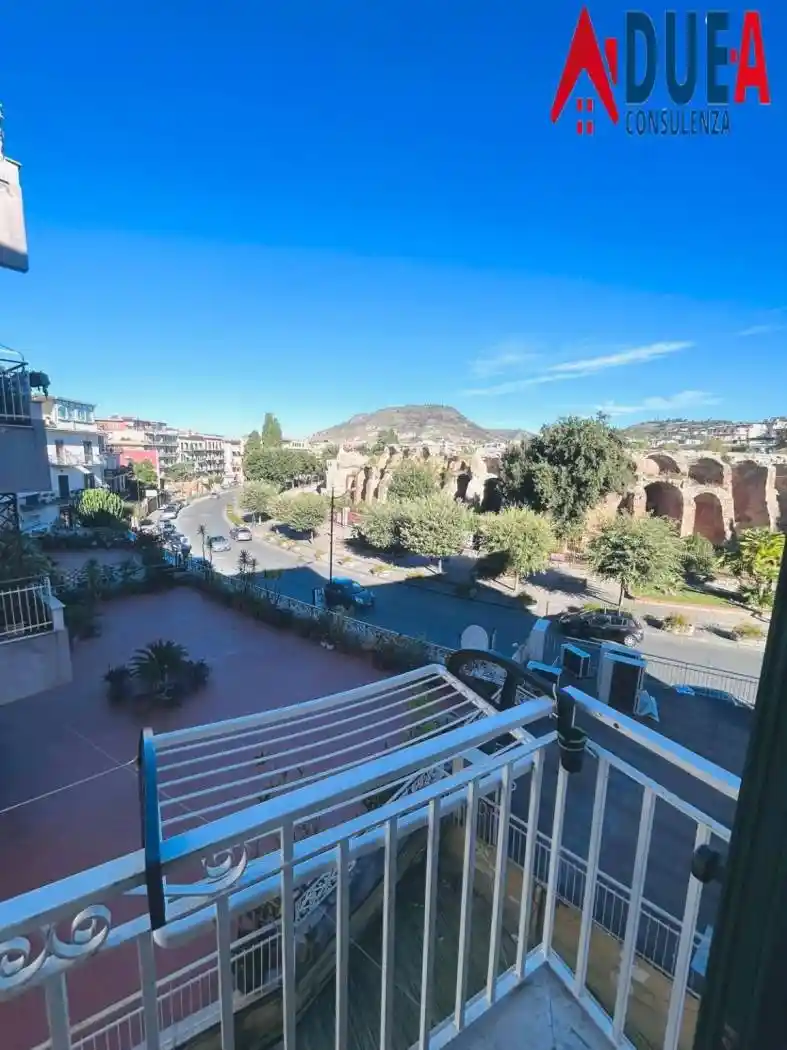 Appartamento in vendita a Pozzuoli