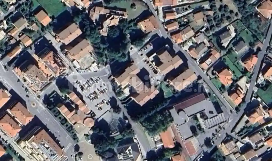 Appartamento in vendita a Lariano